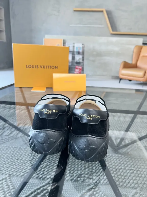 Louis Vuitton Shoe 